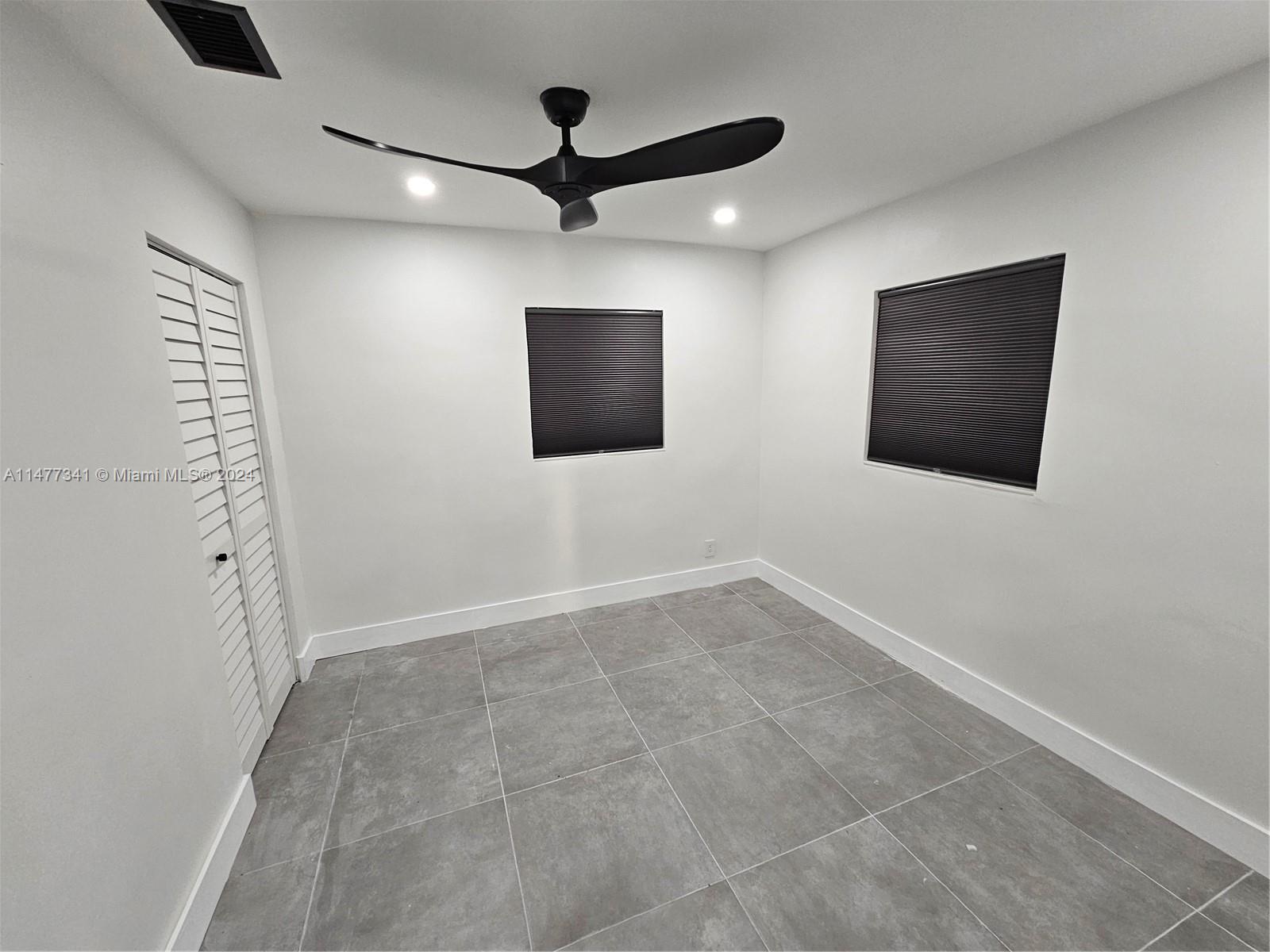 2432 NE 12TH AVE