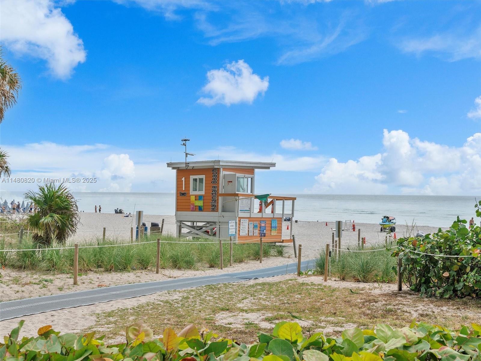 4111 S Ocean Dr # 1404