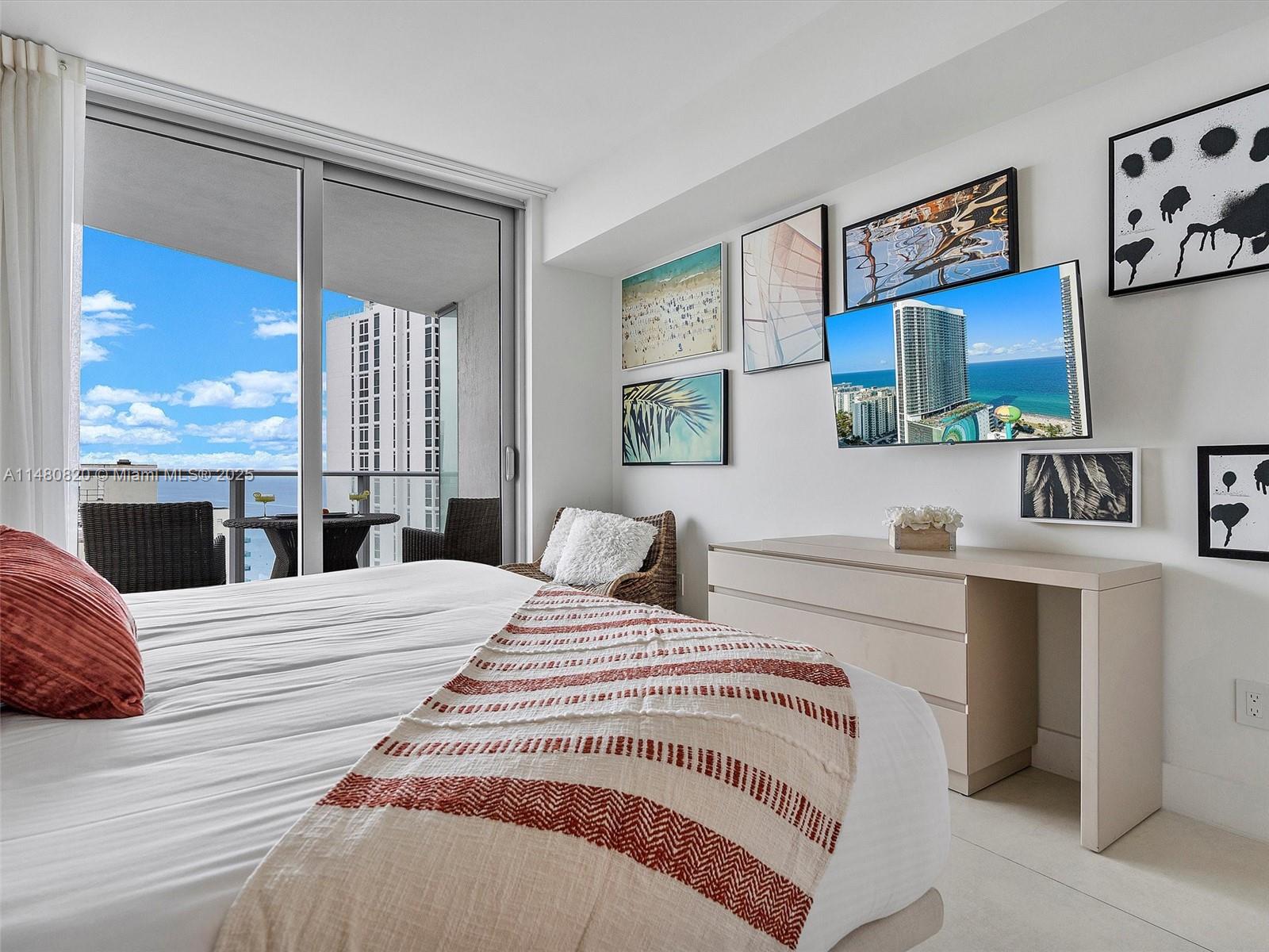 4111 S Ocean Dr # 1404
