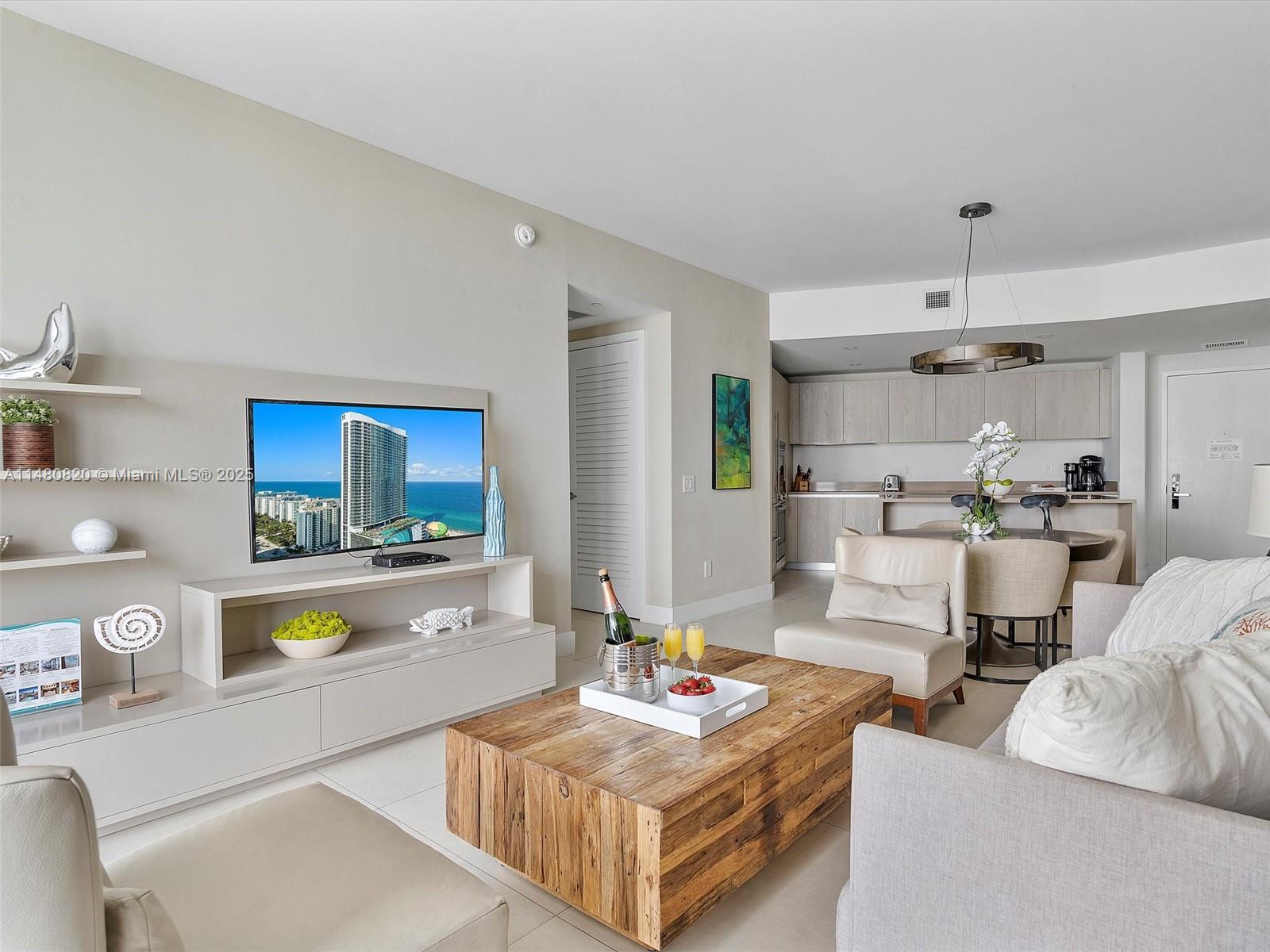 4111 S Ocean Dr # 1404