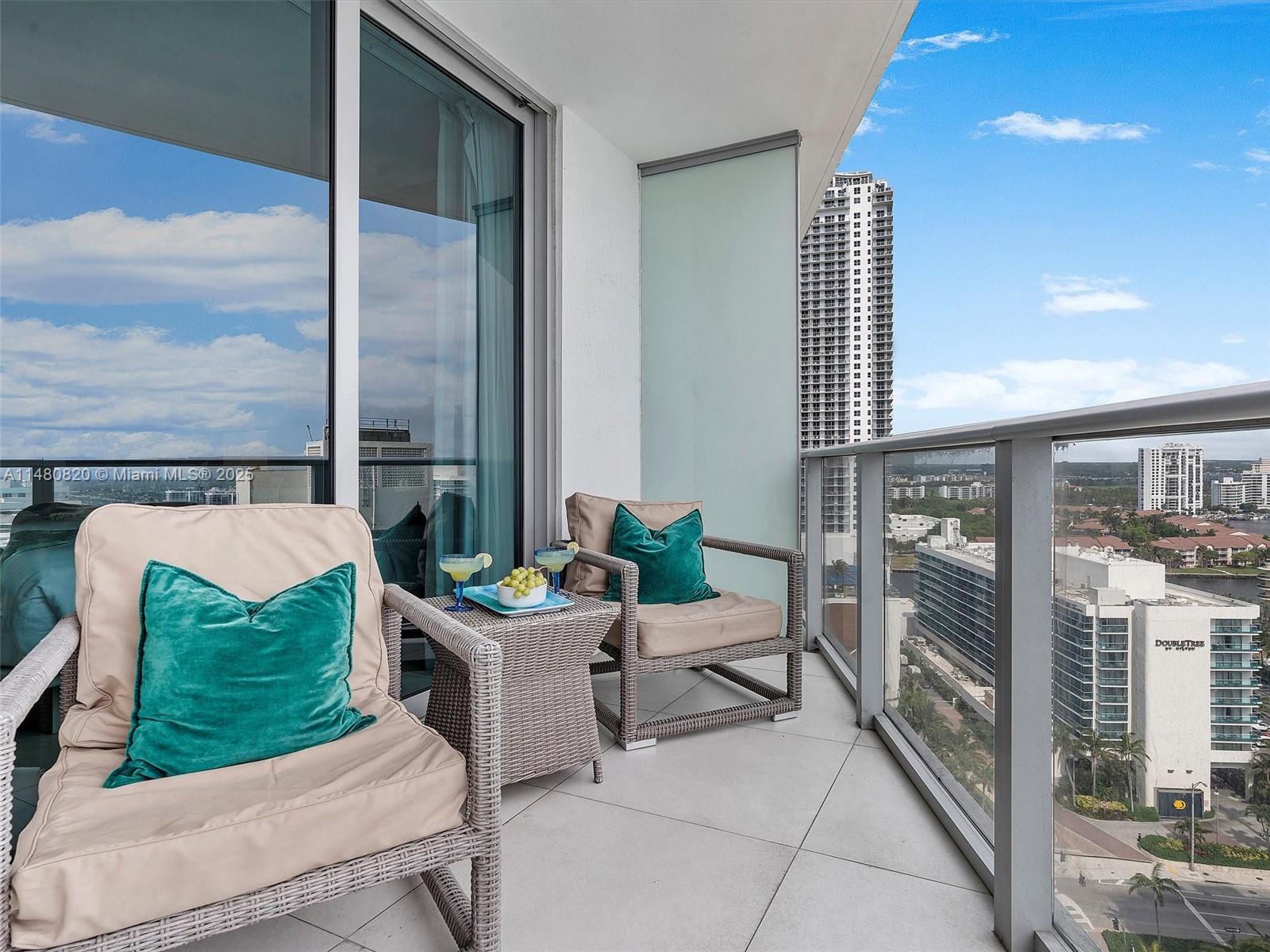 4111 S Ocean Dr # 1404