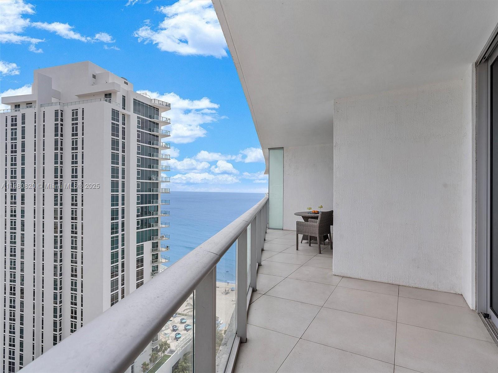 4111 S Ocean Dr # 1404