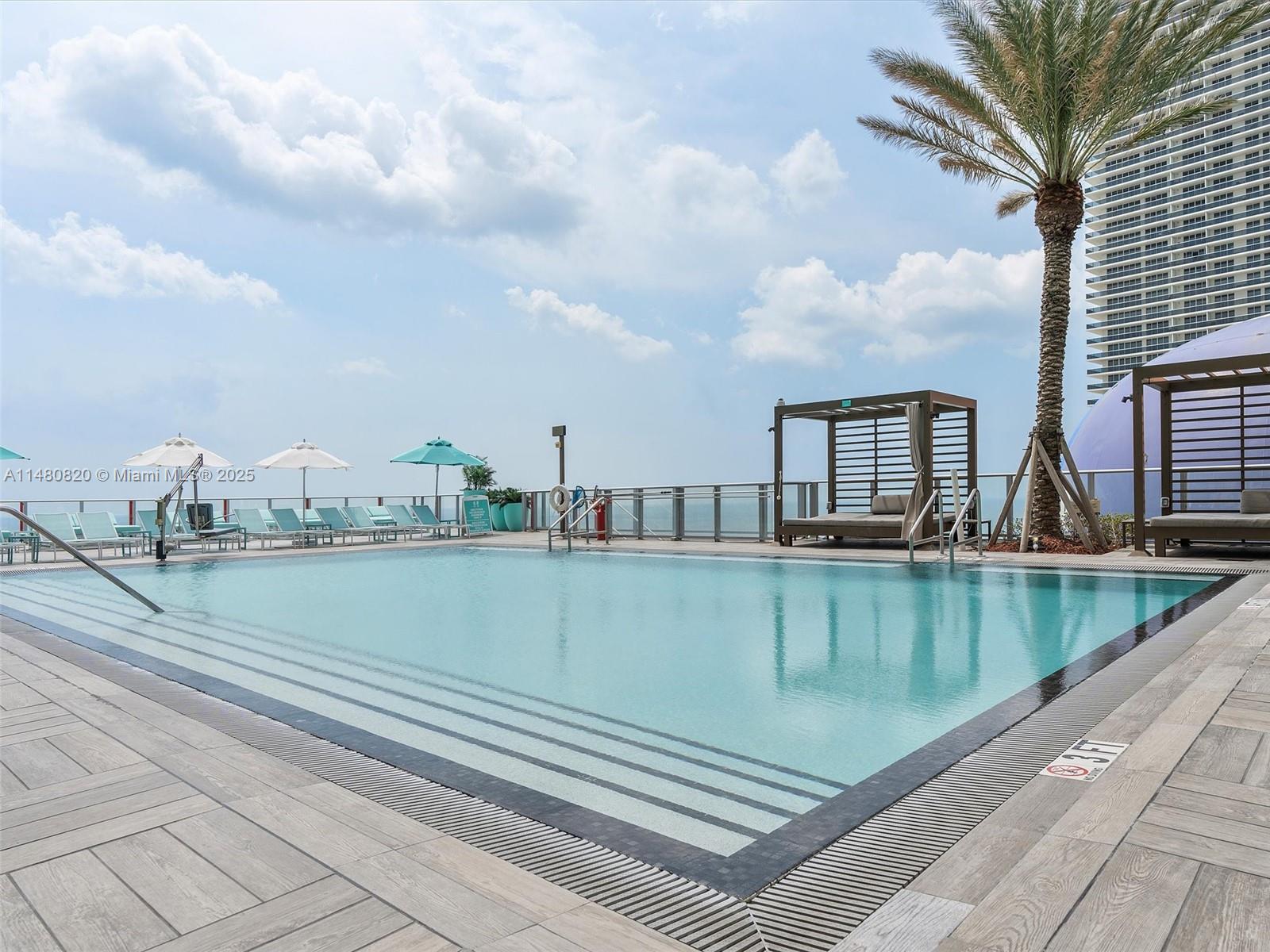 4111 S Ocean Dr # 1404