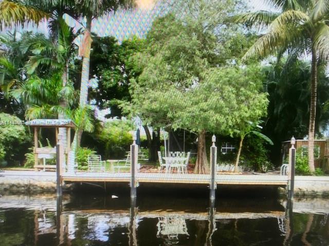4617 SW 34th Ter