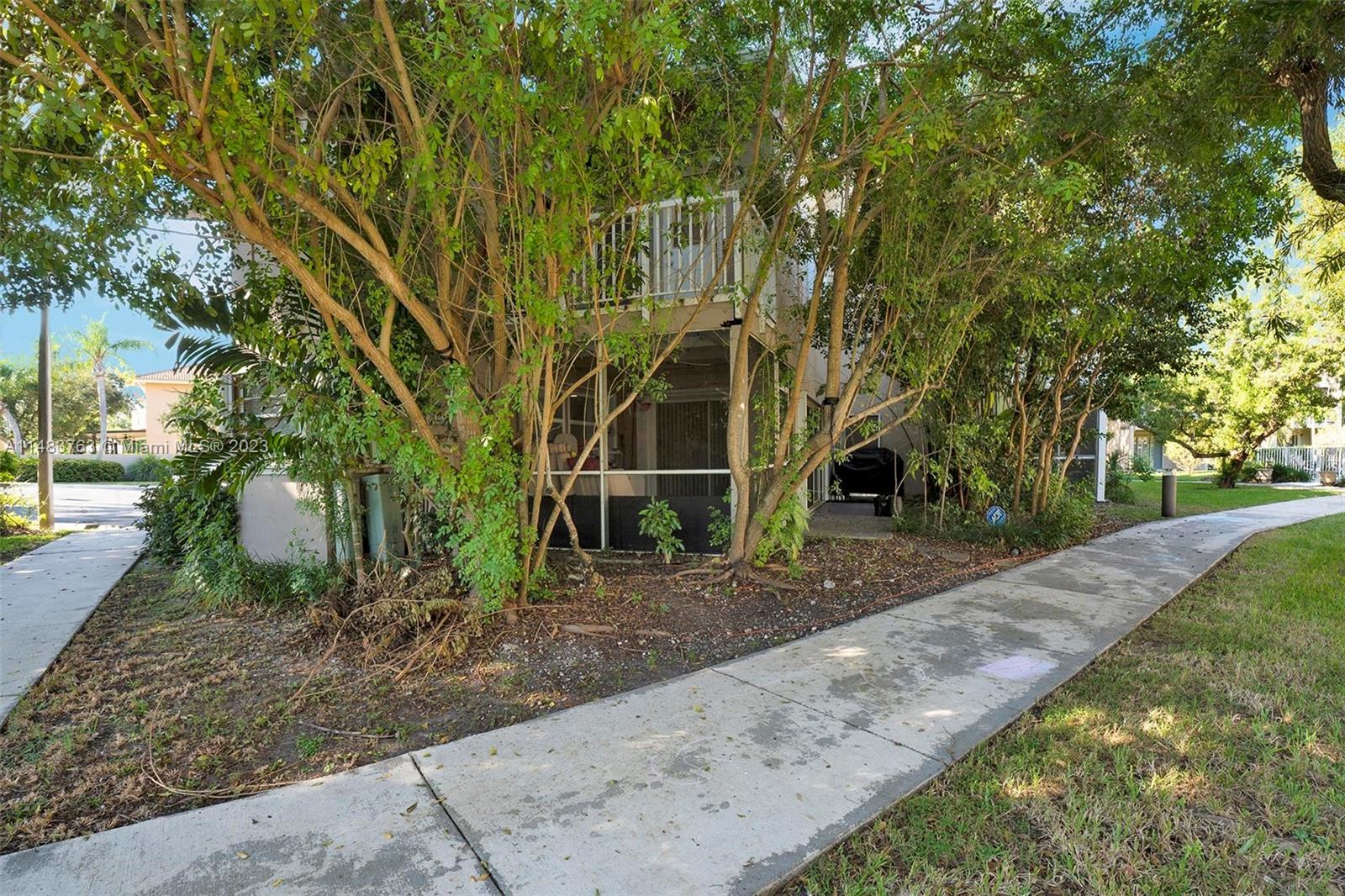 16240 SW 92nd Ave # 1