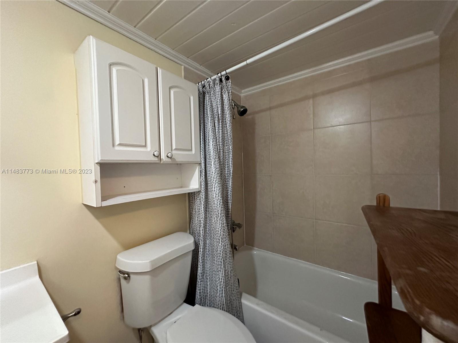 541 N University Dr # 70