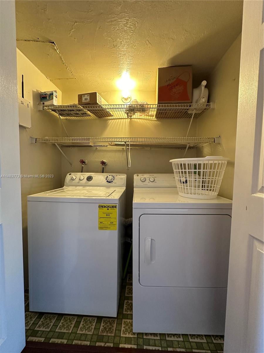 541 N University Dr # 70