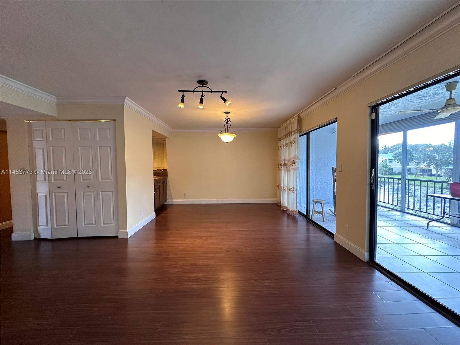 541 N University Dr # 70
