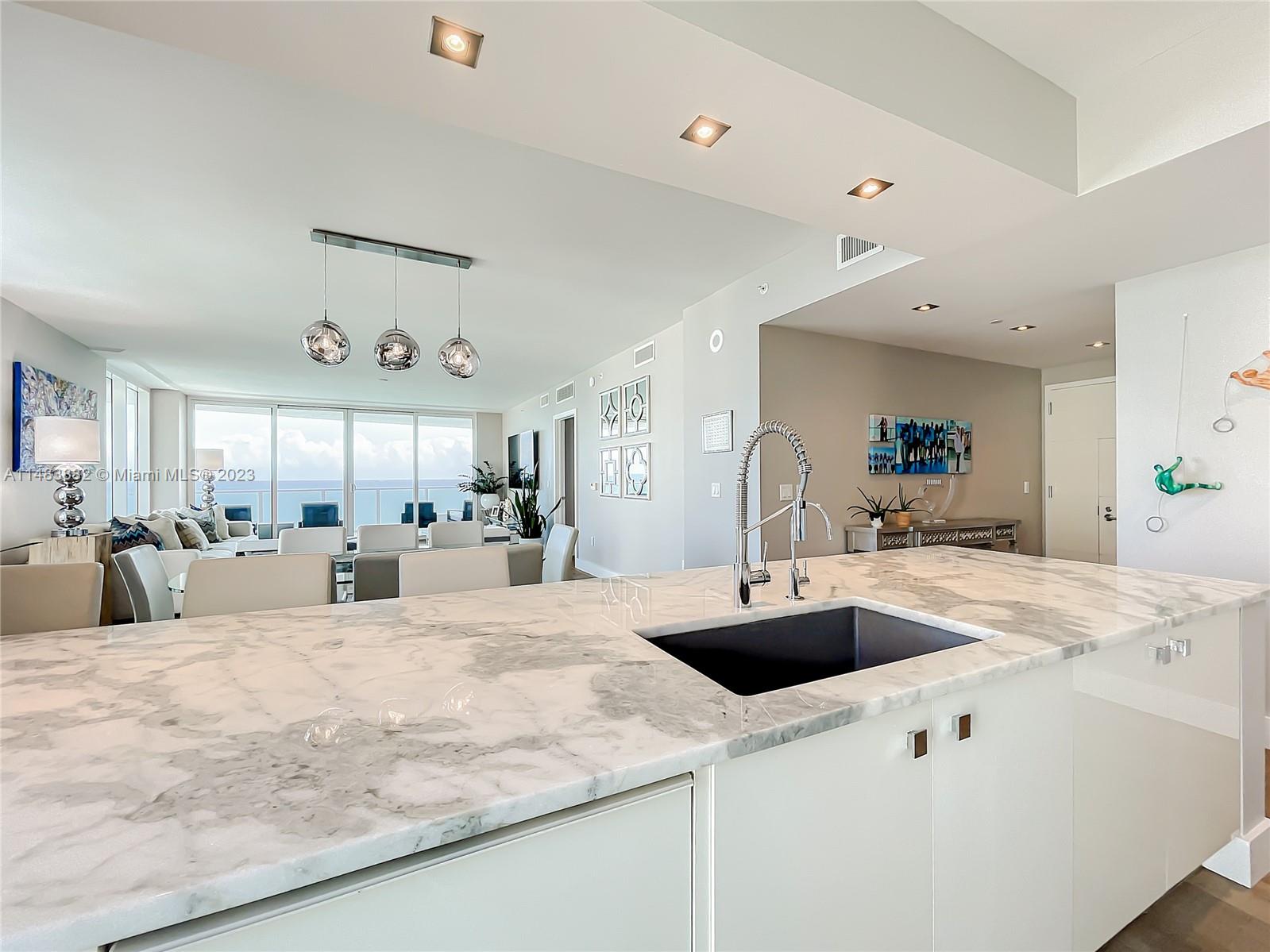 3951 S Ocean Dr # 1003