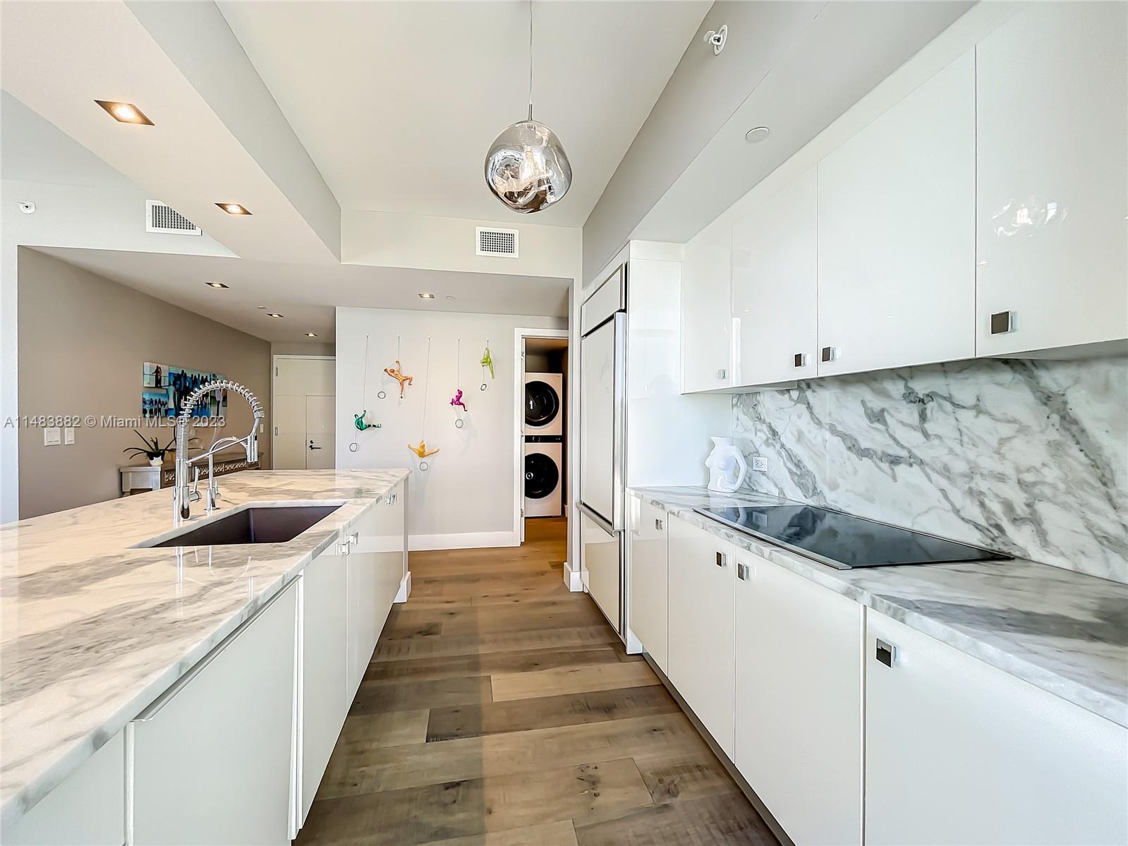 3951 S Ocean Dr # 1003