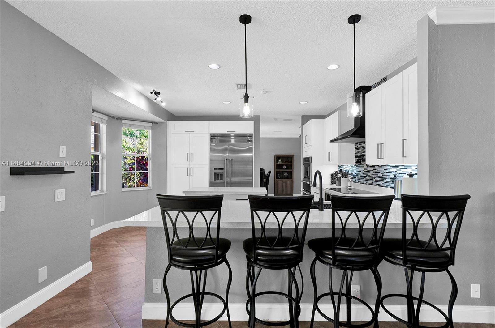 362 Lake Crest Ct