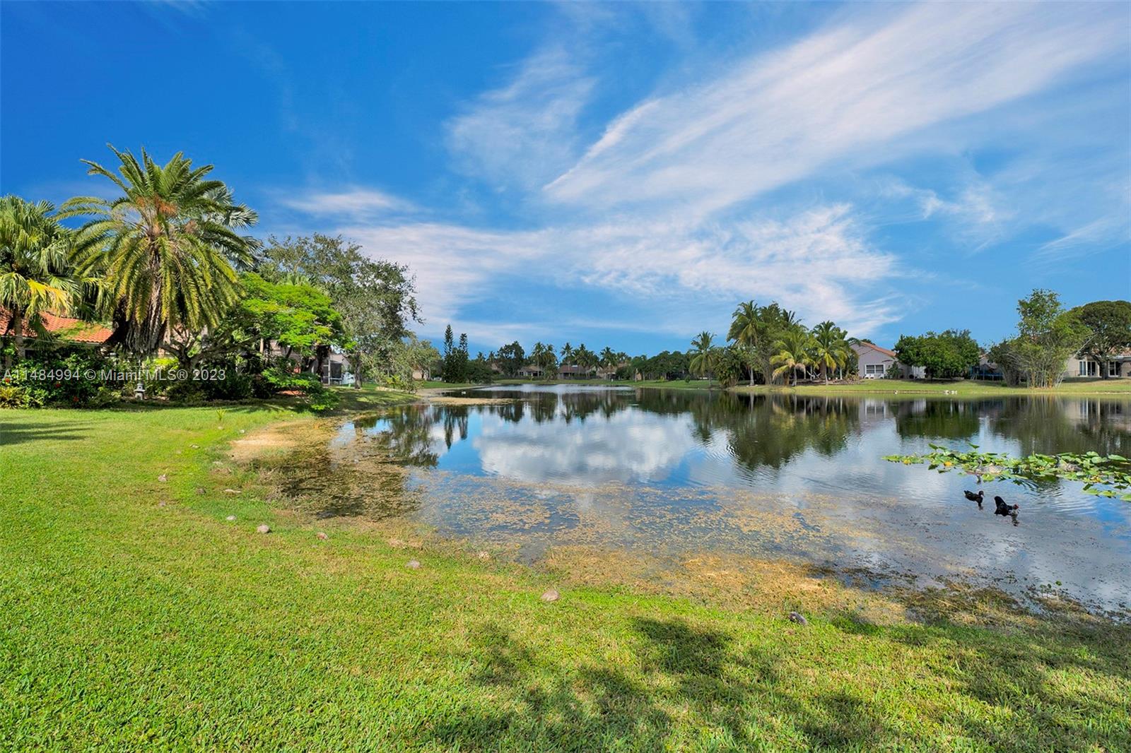 362 Lake Crest Ct