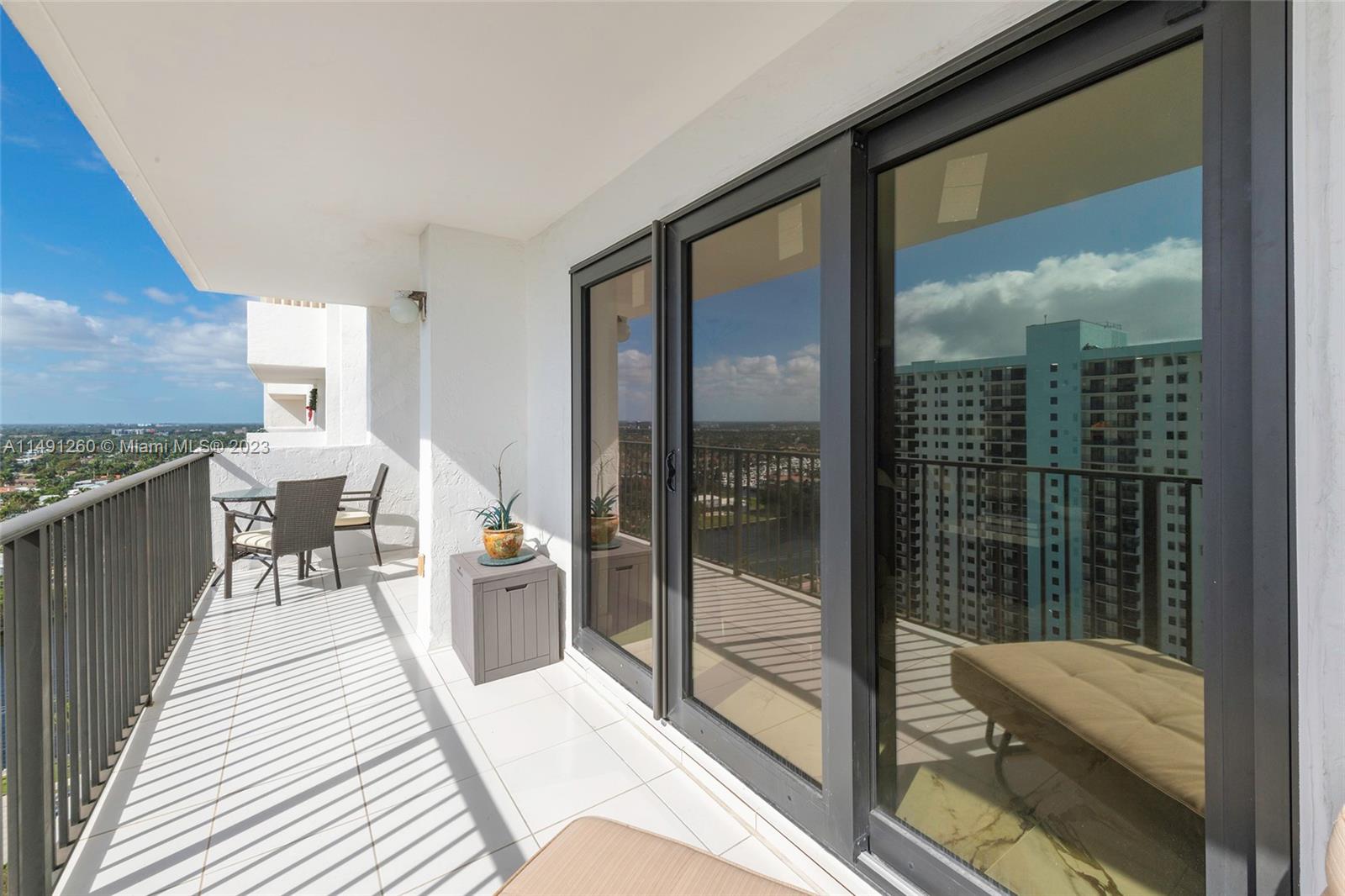 1201 S Ocean Dr # 2203N