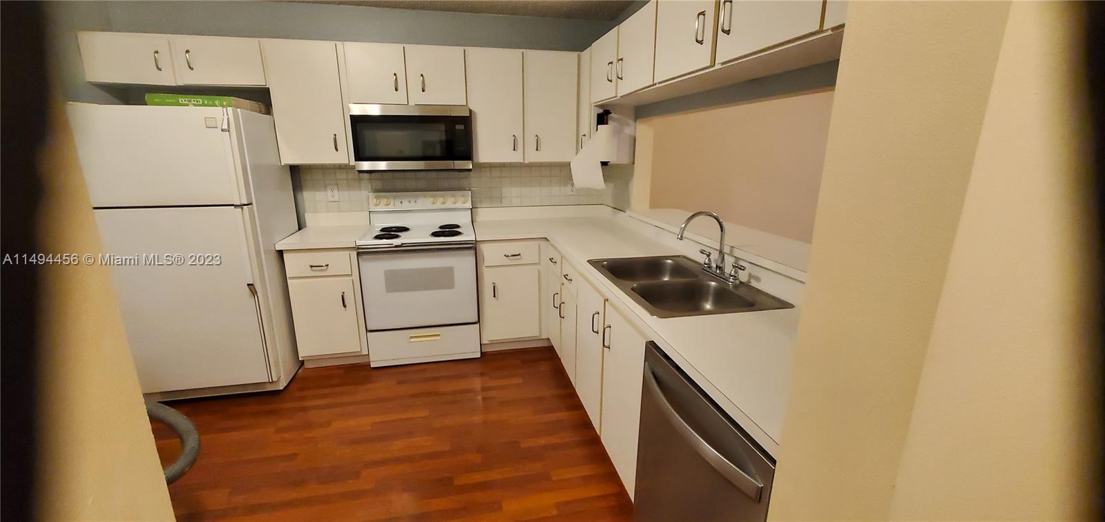 3893 NW 122nd Ter