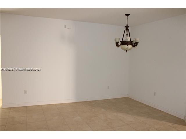 3006 SW 138th Ave