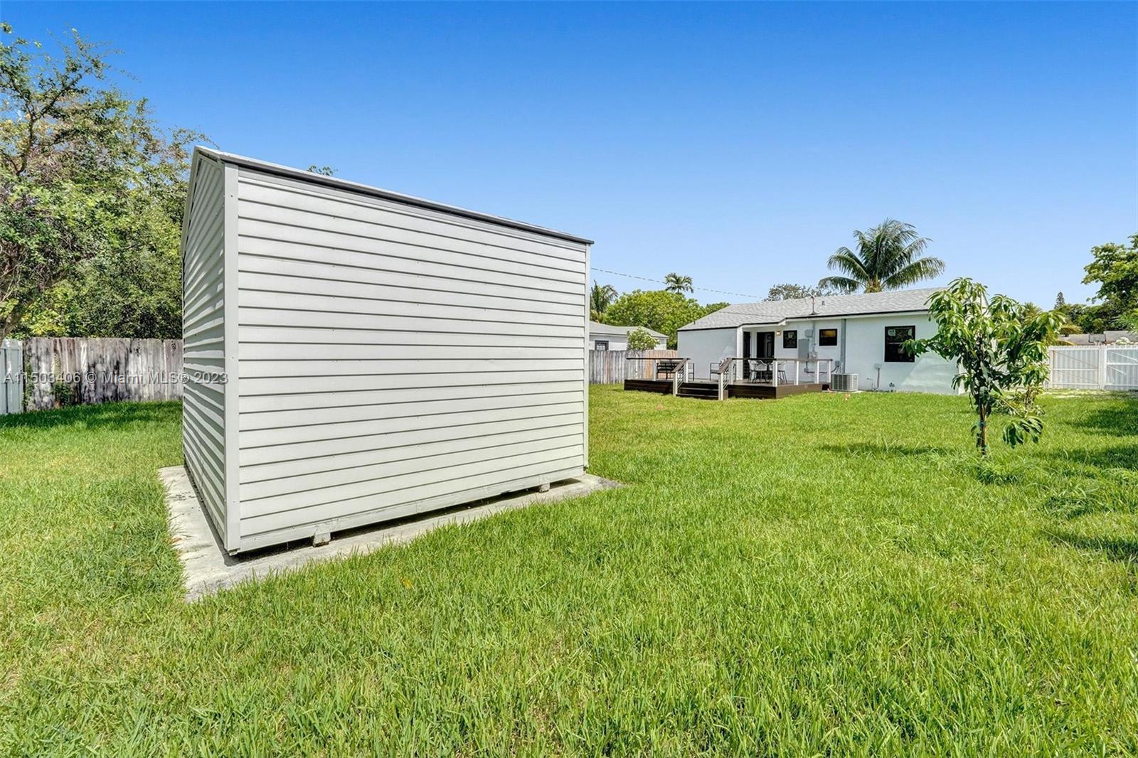 840 NW 122nd St