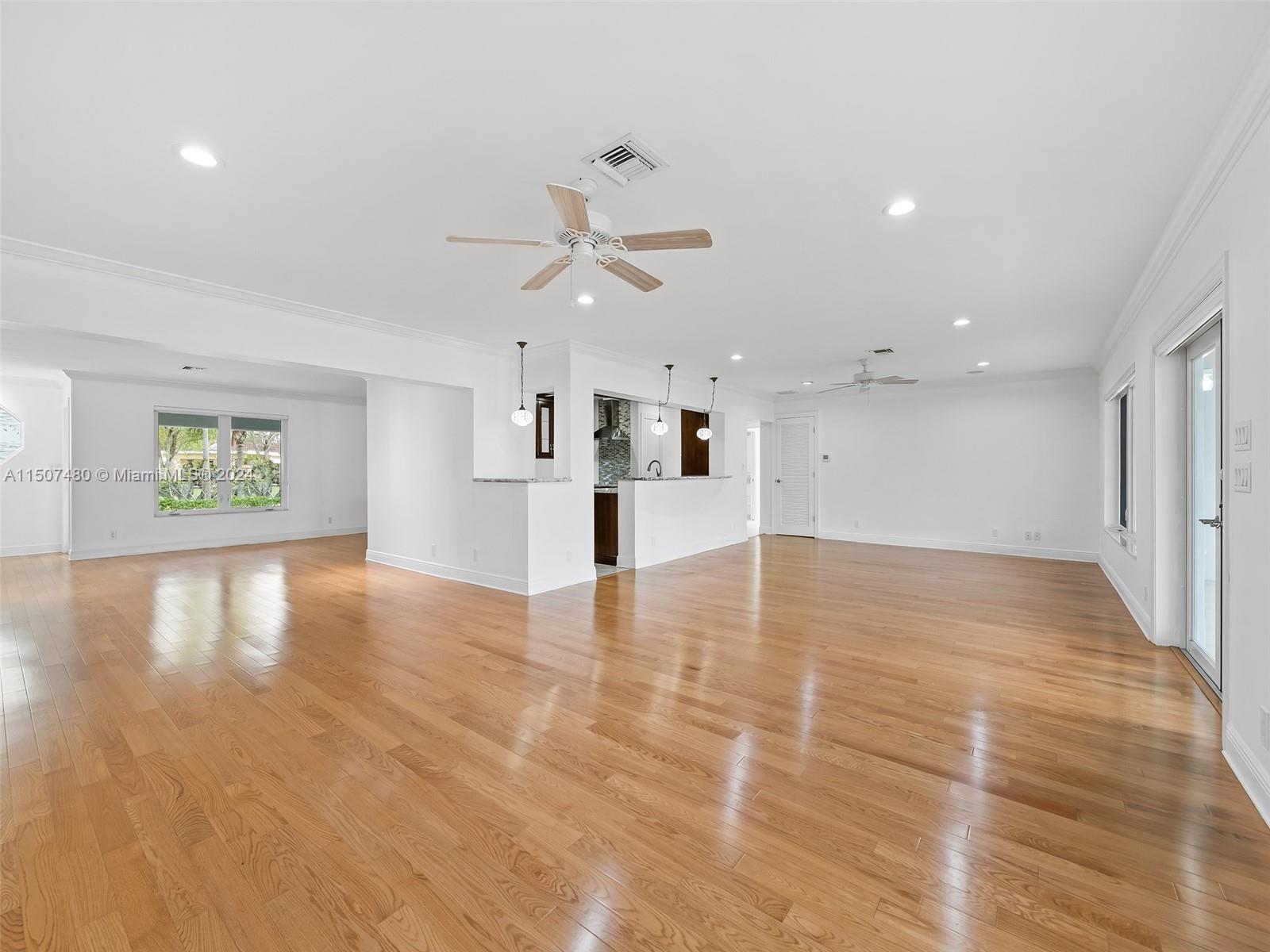 2137 IMPERIAL POINT DR