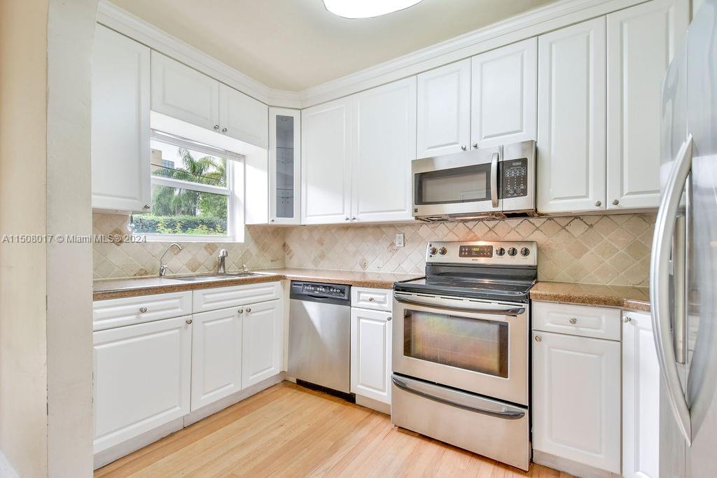 21 Palermo Ave