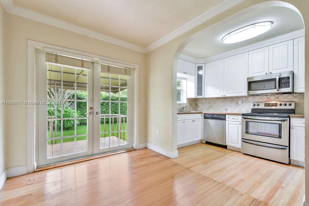 21 Palermo Ave