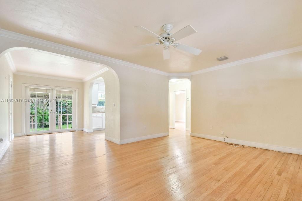 21 Palermo Ave