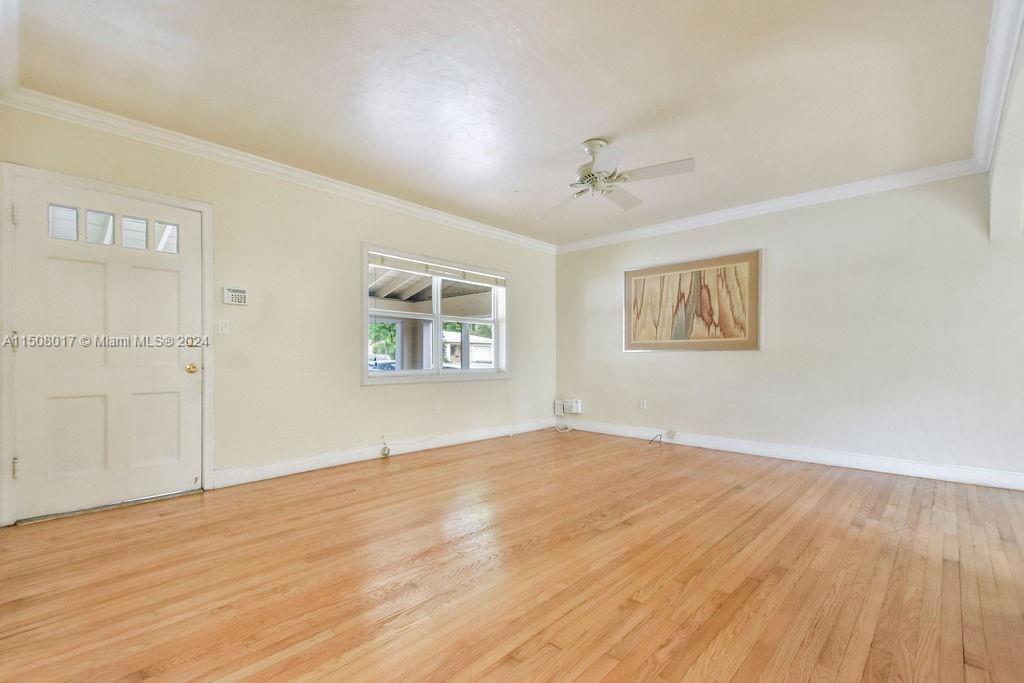 21 Palermo Ave