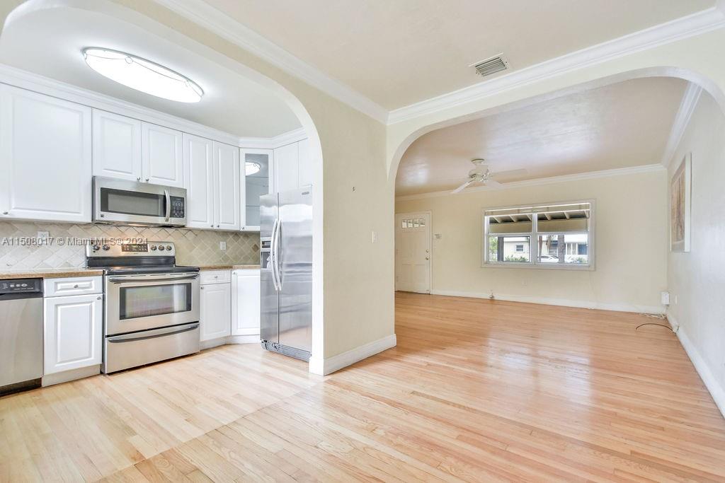 21 Palermo Ave