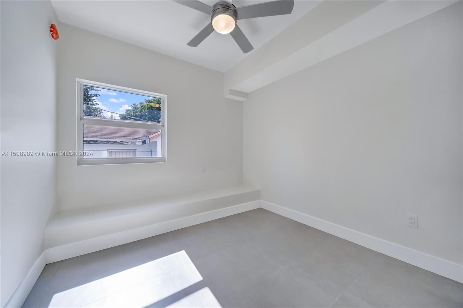 1536 NW 15th Ave # 106