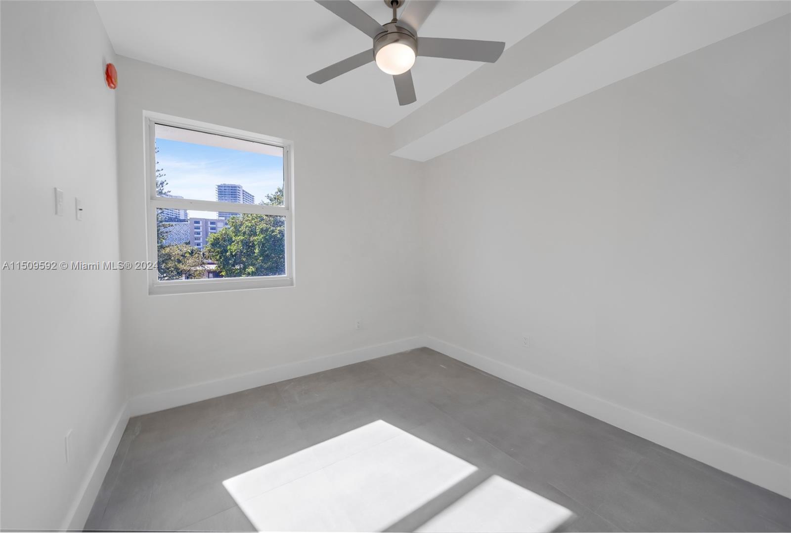 1536 NW 15th Ave # 306