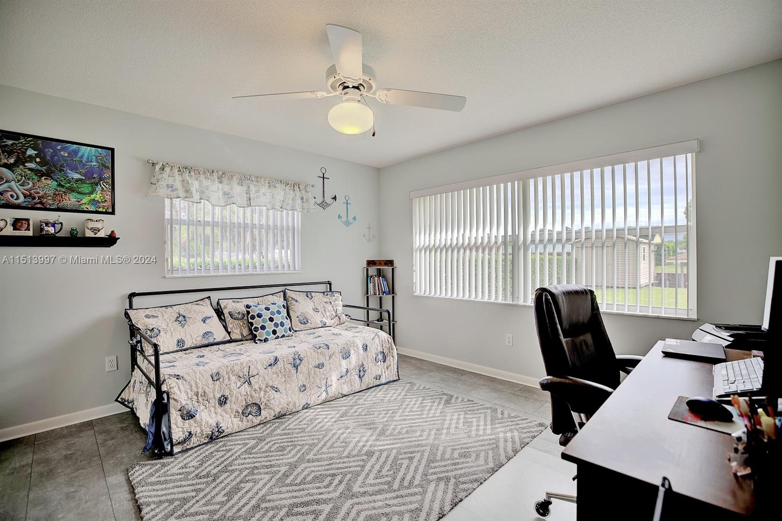 3016 Jacaranda Ave.