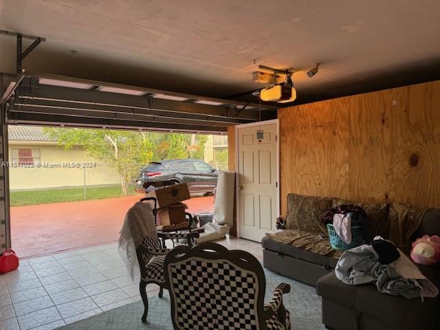 8501 NW 35th St