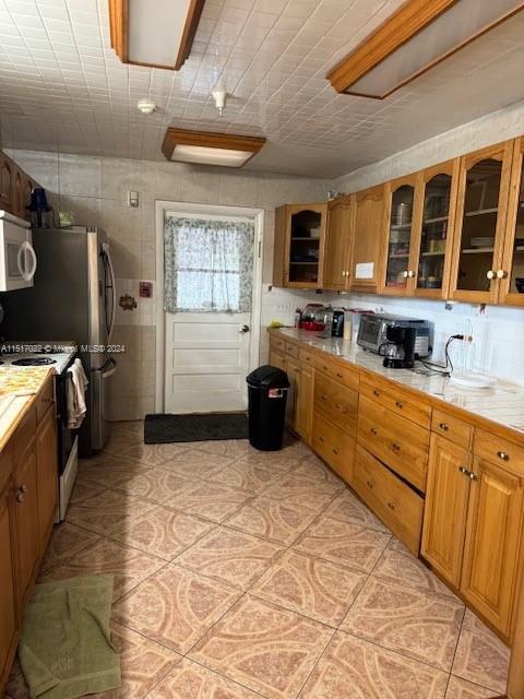 8501 NW 35th St