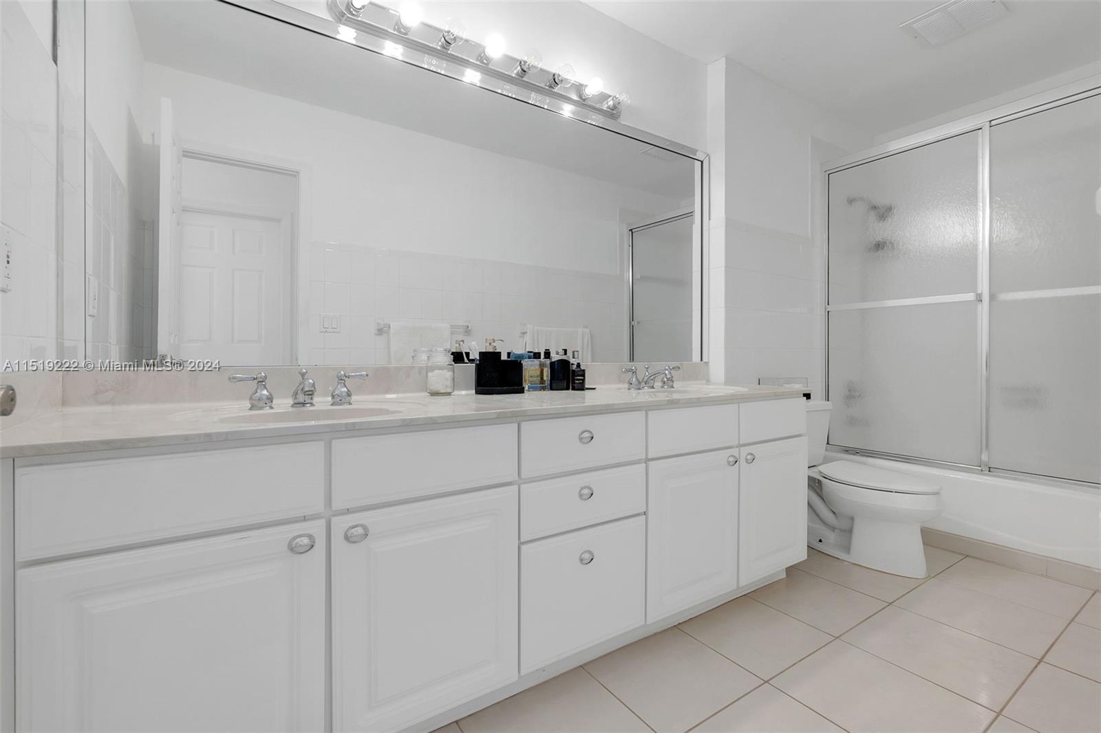 7300 NW 44th Ct