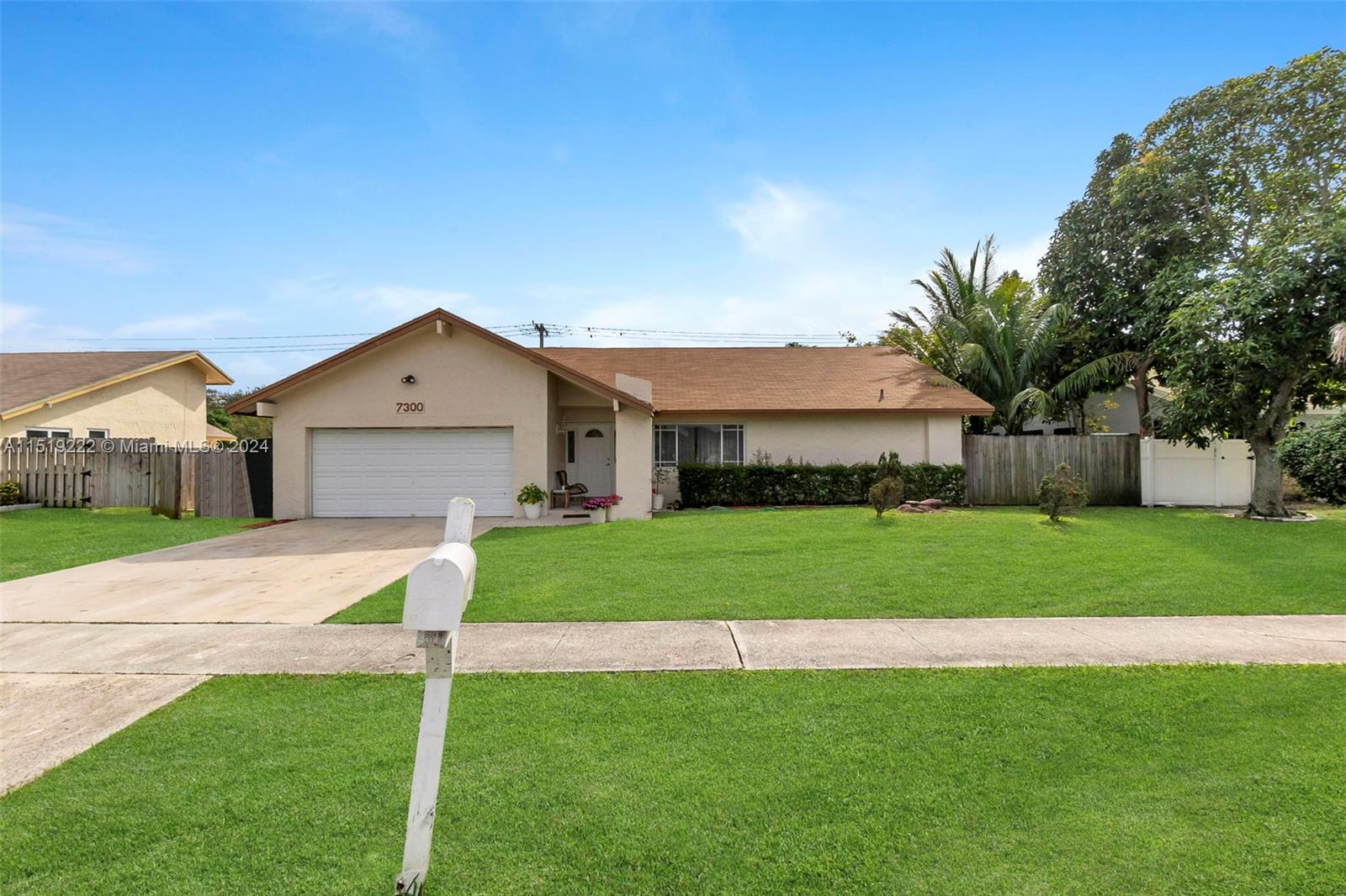 7300 NW 44th Ct