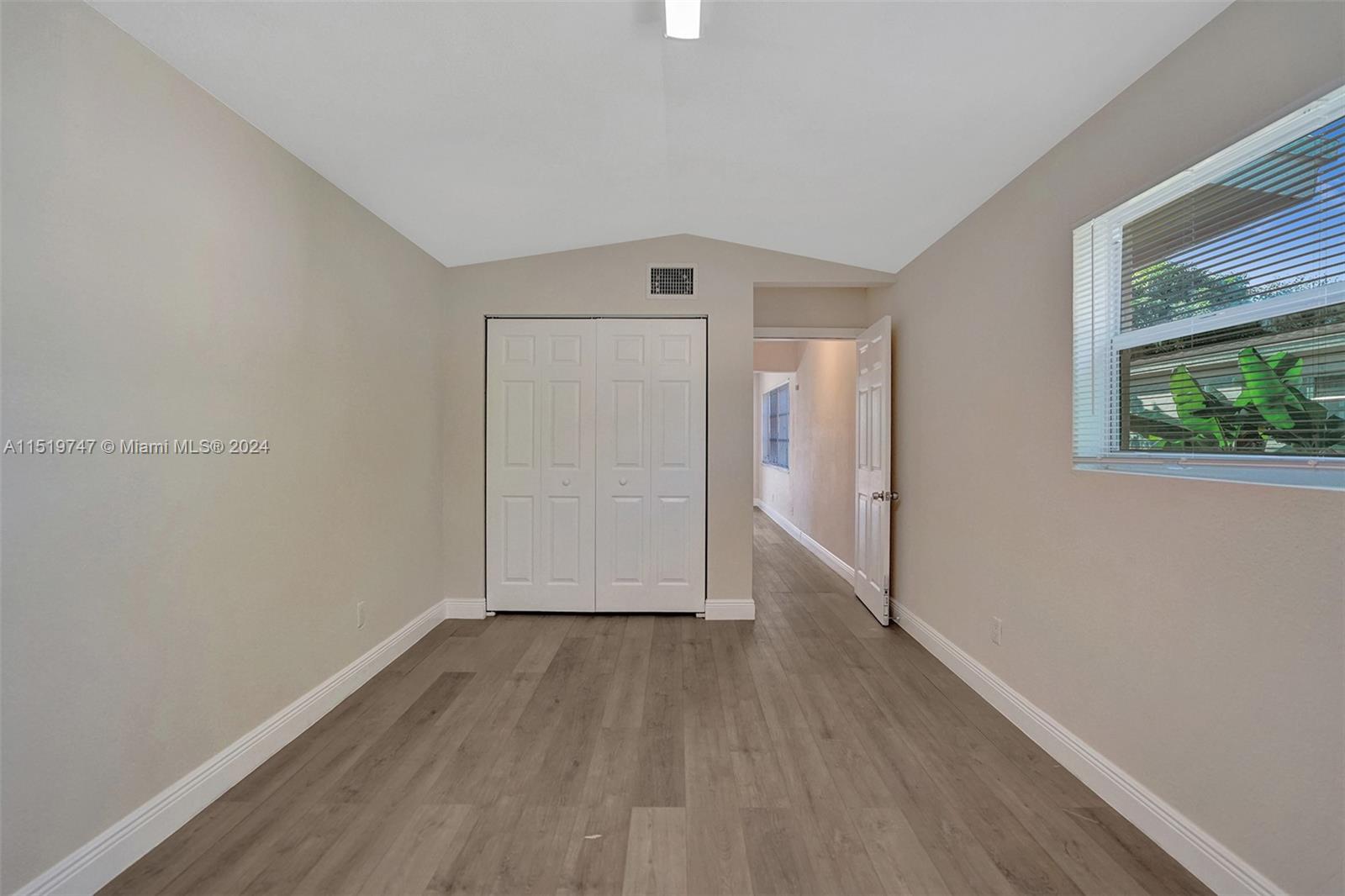 3884 NW 34th St