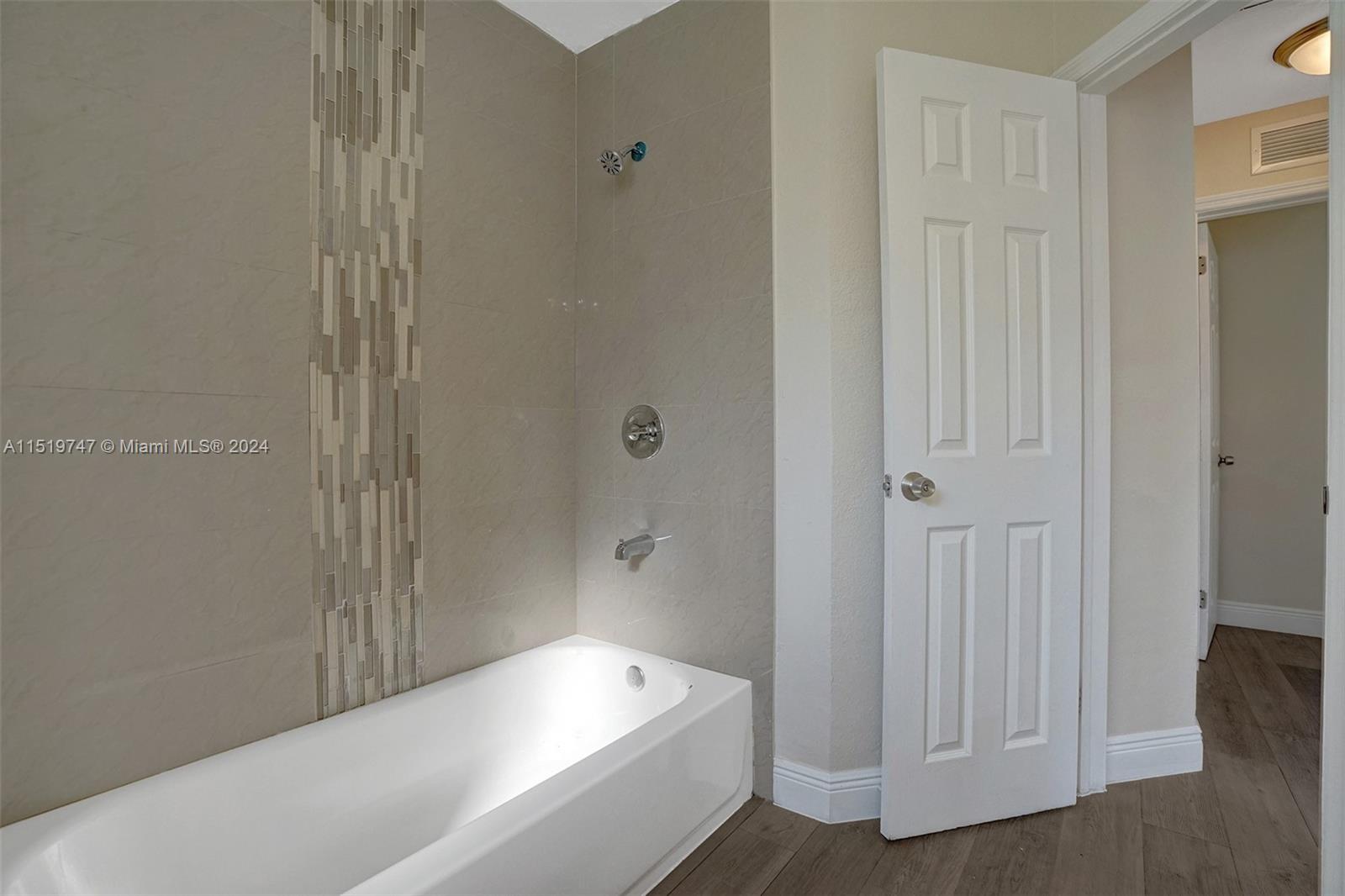 3884 NW 34th St