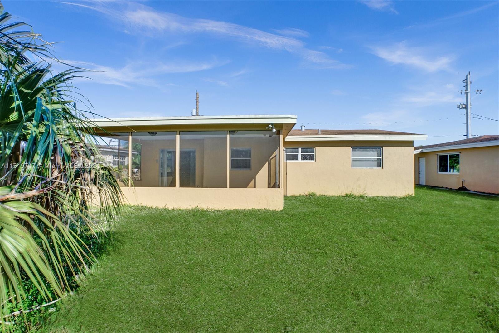 3884 NW 34th St