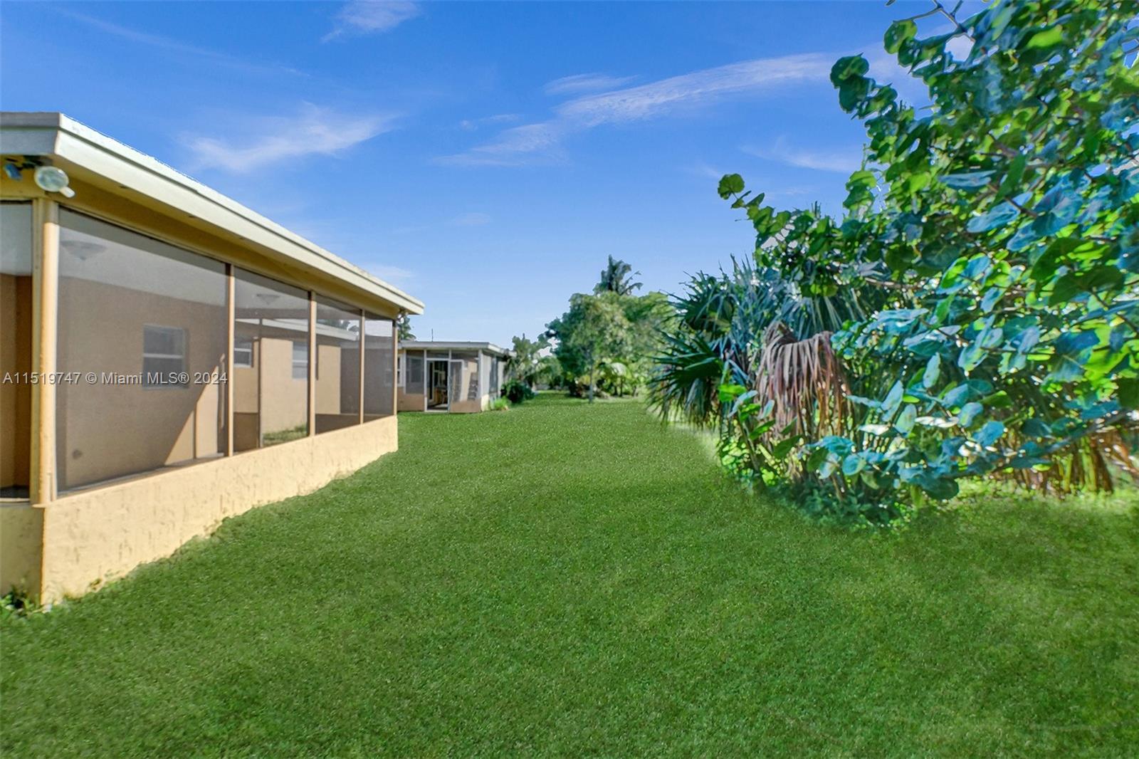 3884 NW 34th St