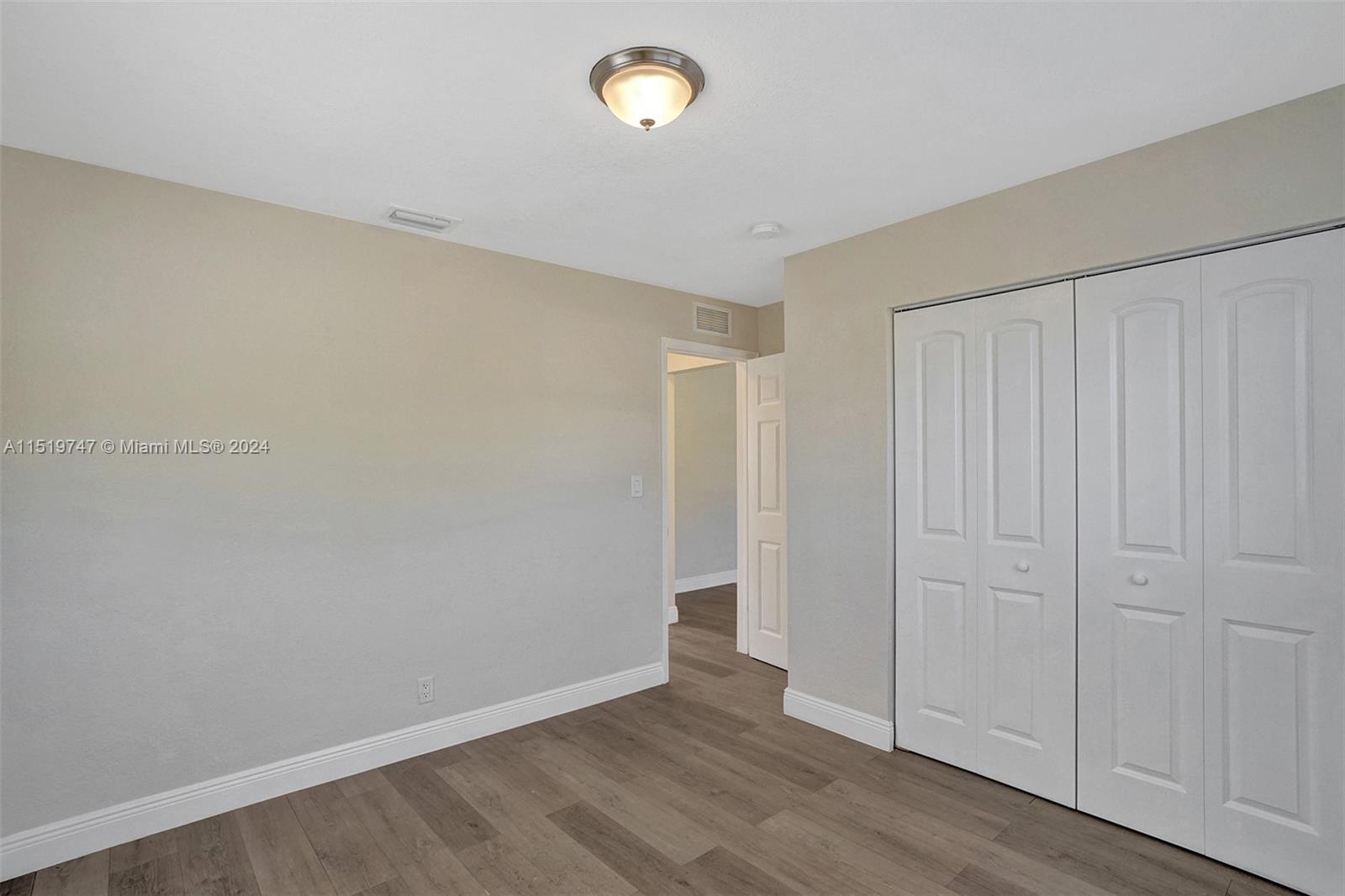 3884 NW 34th St