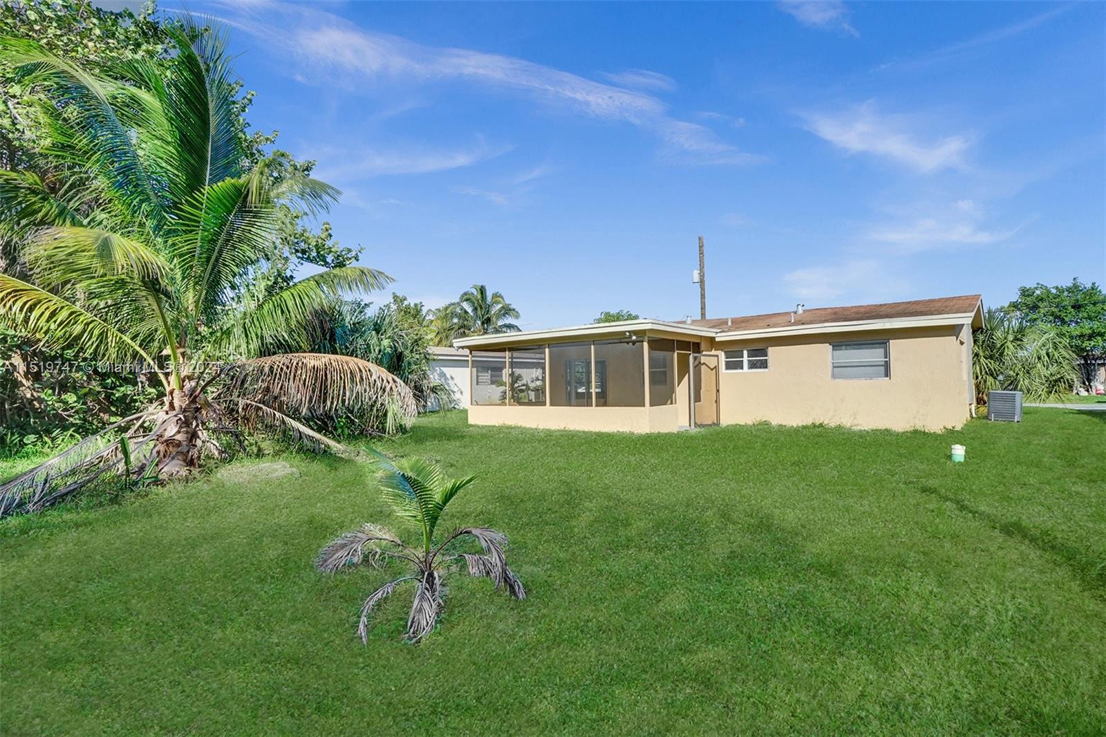3884 NW 34th St