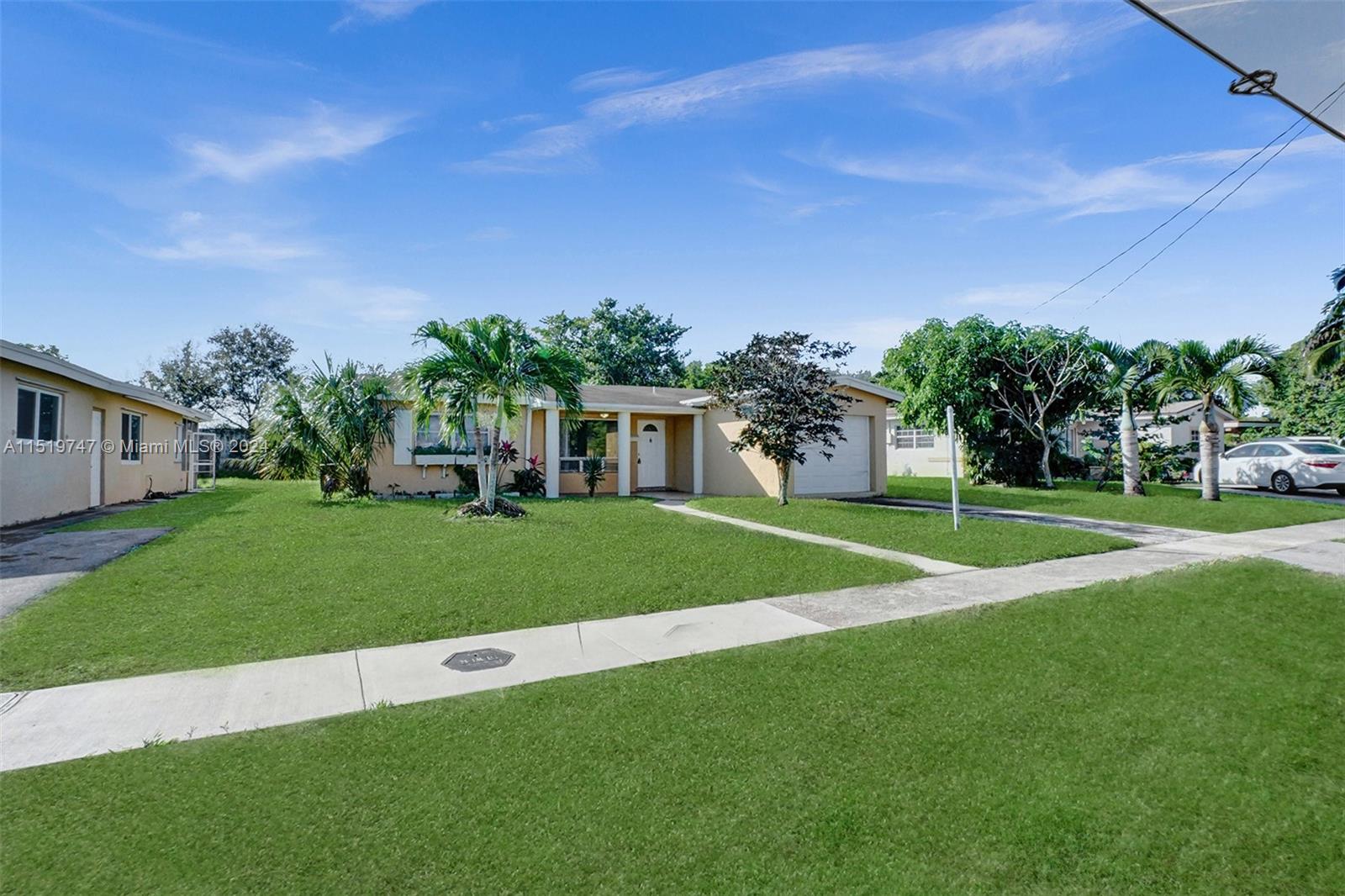 3884 NW 34th St