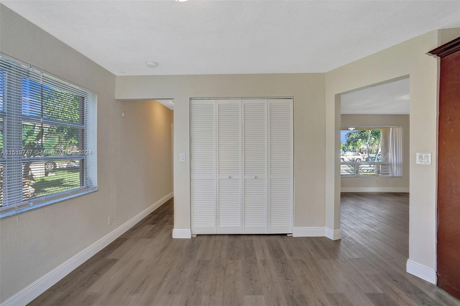 3884 NW 34th St