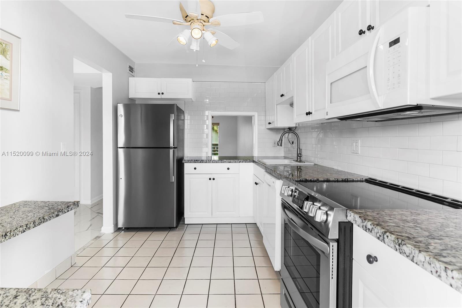 2731 NE 14th St Cswy # 223