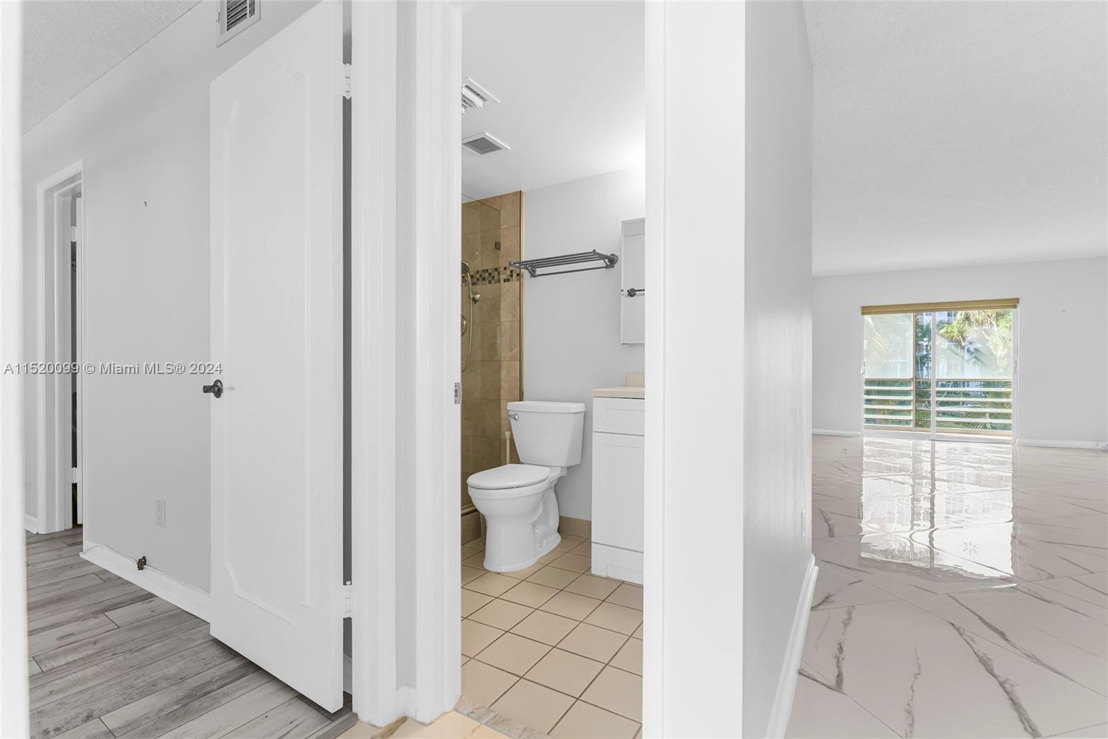 2731 NE 14th St Cswy # 223