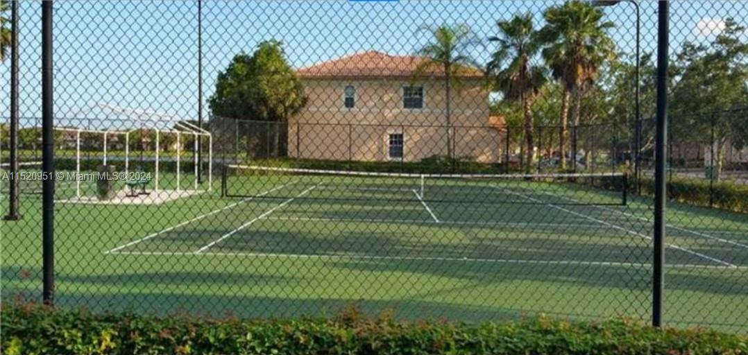 2579 SW 85th Ave # 105