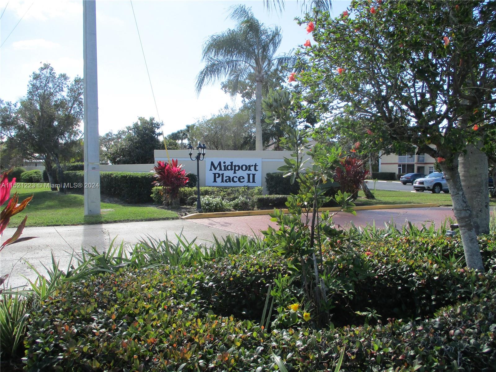 1540 SE Royal Green Cir # 102, Port St. Lucie Unit: I 102