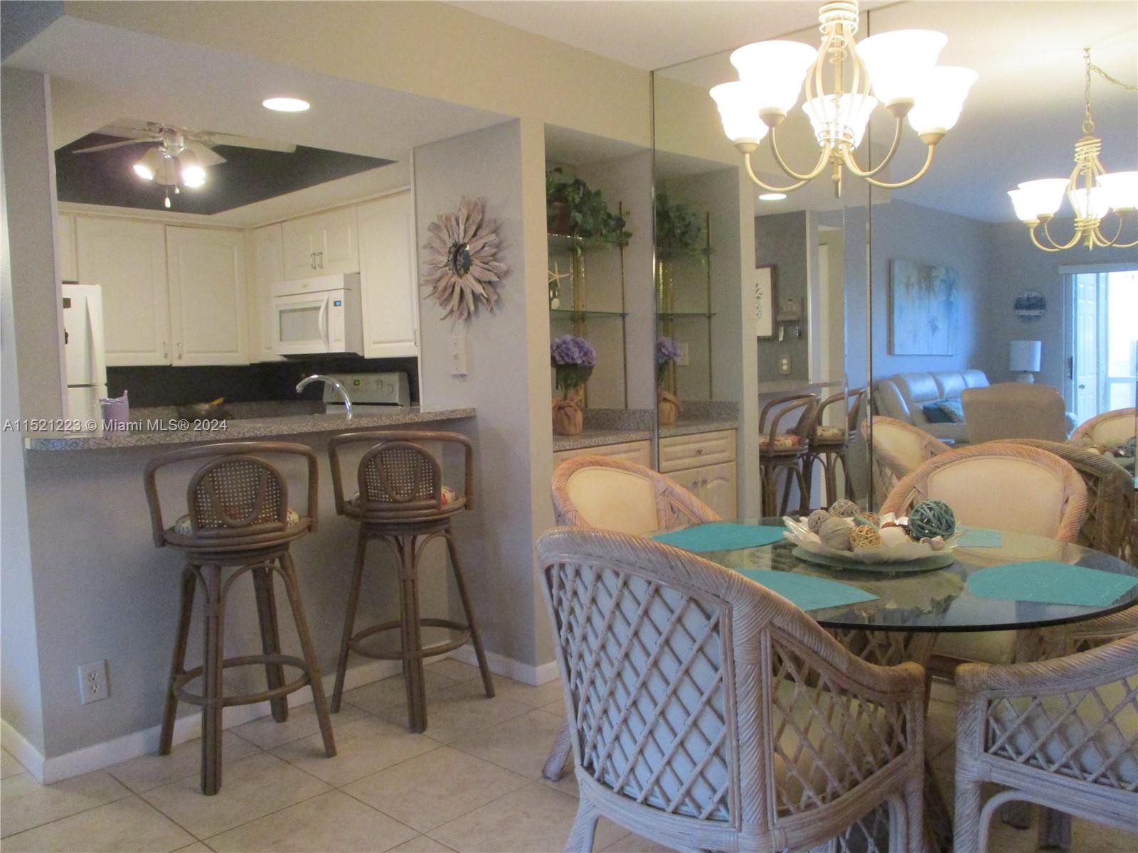 1540 SE Royal Green Cir # 102, Port St. Lucie Unit: I 102