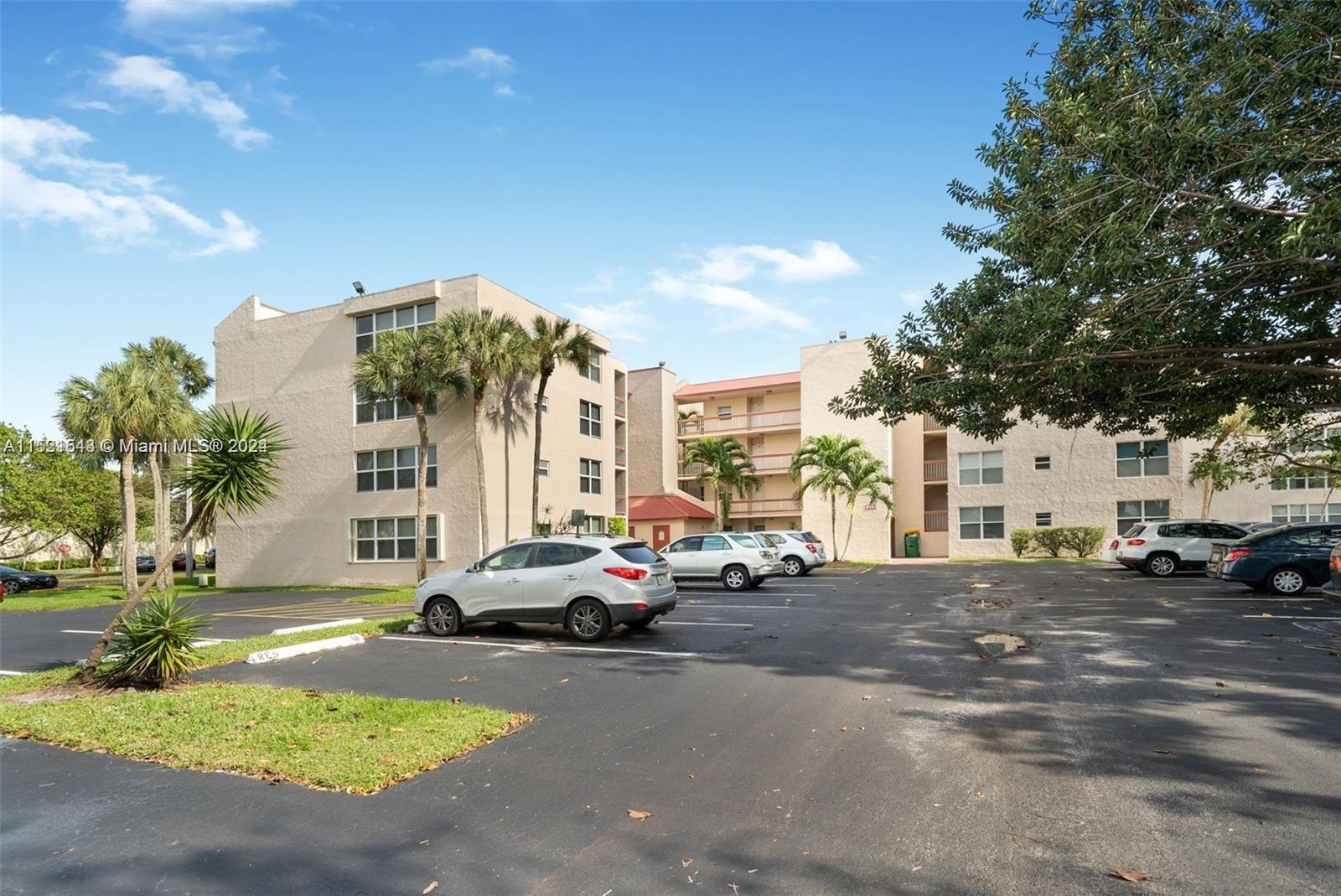 9461 Evergreen Pl # 302