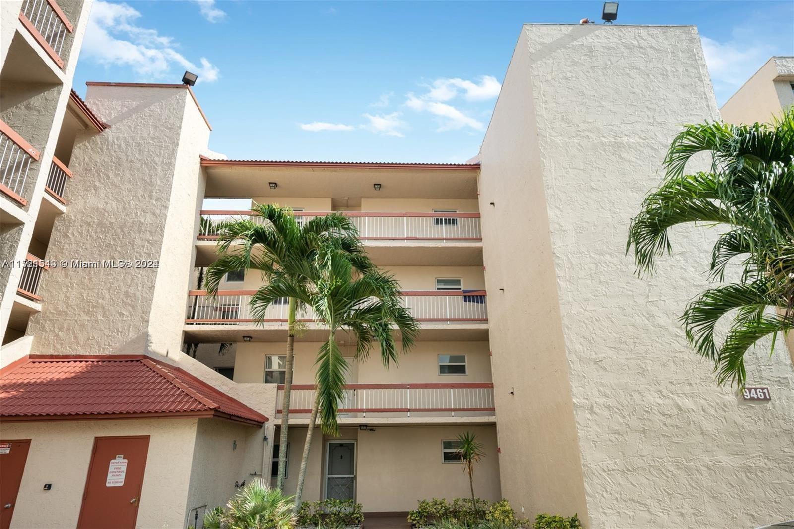 9461 Evergreen Pl # 302