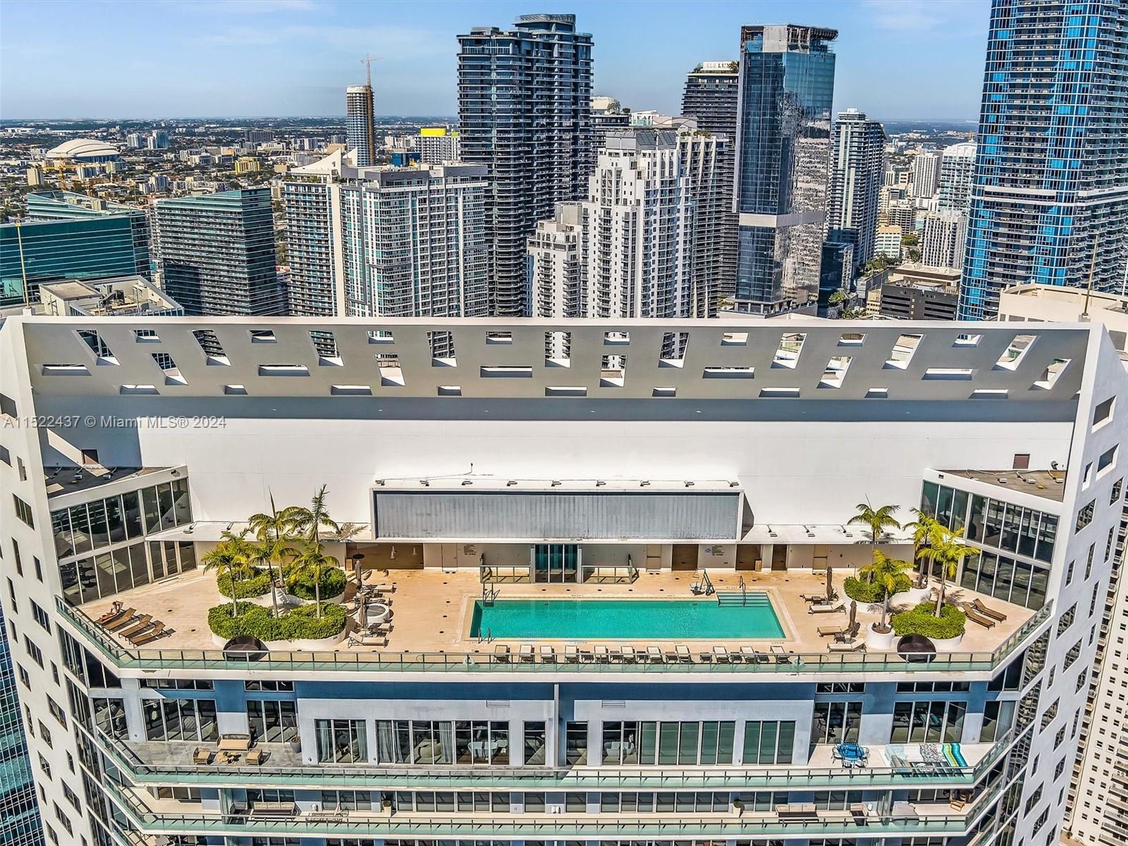 1300 Brickell Bay Dr # 3207
