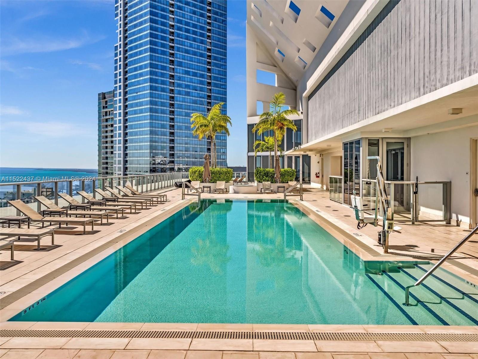 1300 Brickell Bay Dr # 3207